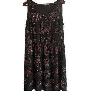 Reitman’s Stretchy Summer Dress XL, Black Floral, Wrinkle-Resistant, Barely Used